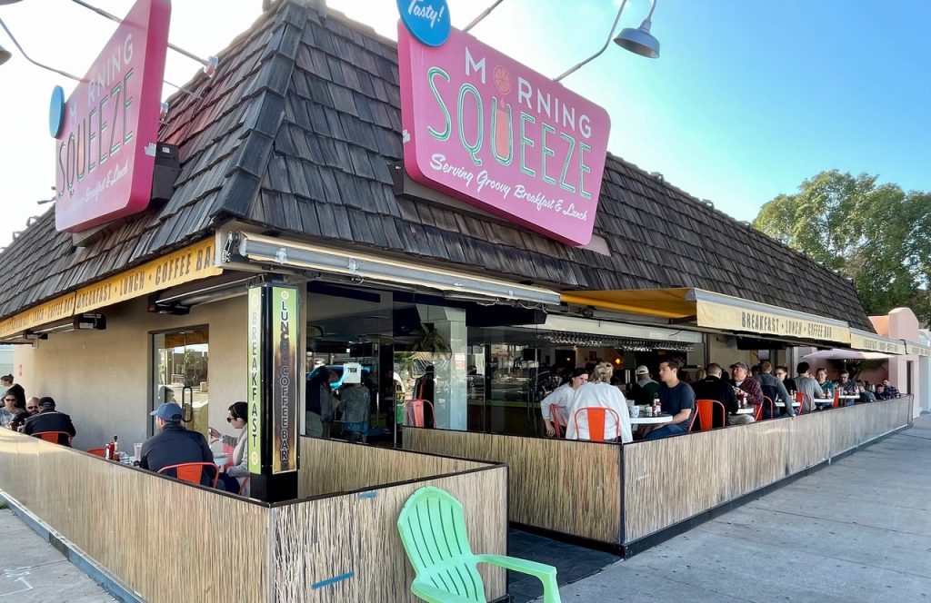 Outdoor patio at Morning Squeeze in downtown Scottsdale
