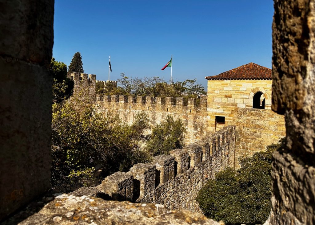 Walls of Castelo Sao Jorge