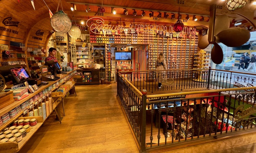 Sardine shop