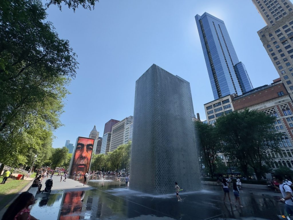 Millennium Park fountain